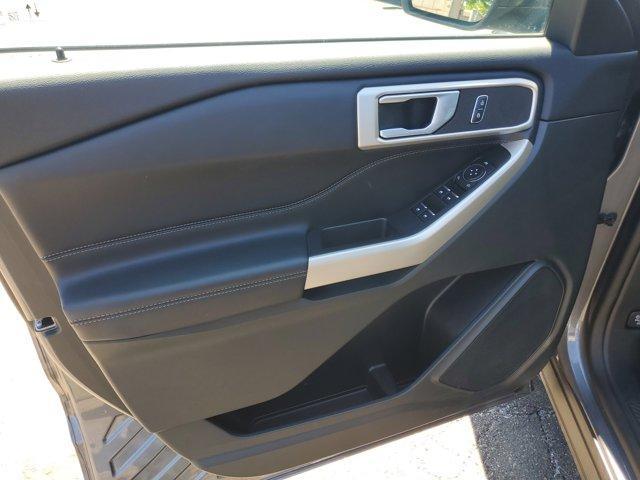 used 2023 Ford Explorer car, priced at $38,995