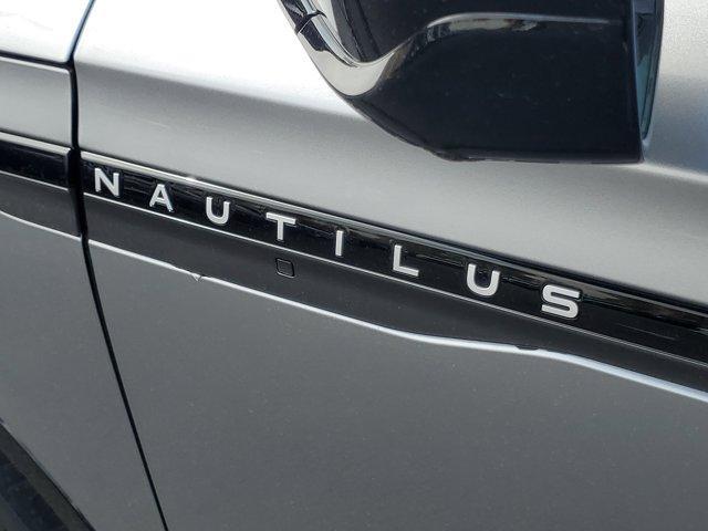 new 2025 Lincoln Nautilus car, priced at $60,091