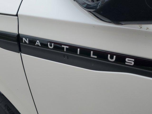 new 2025 Lincoln Nautilus car, priced at $62,404