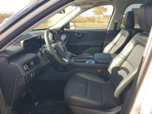new 2025 Lincoln Aviator car, priced at $68,631
