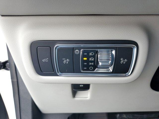 new 2026 Lincoln Nautilus car, priced at $63,222