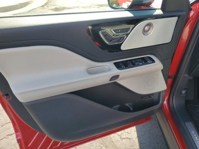 new 2025 Lincoln Aviator car, priced at $72,407