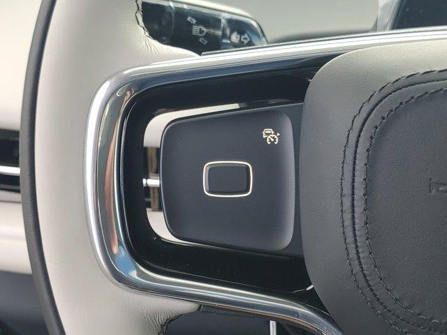 new 2025 Lincoln Navigator car, priced at $93,797