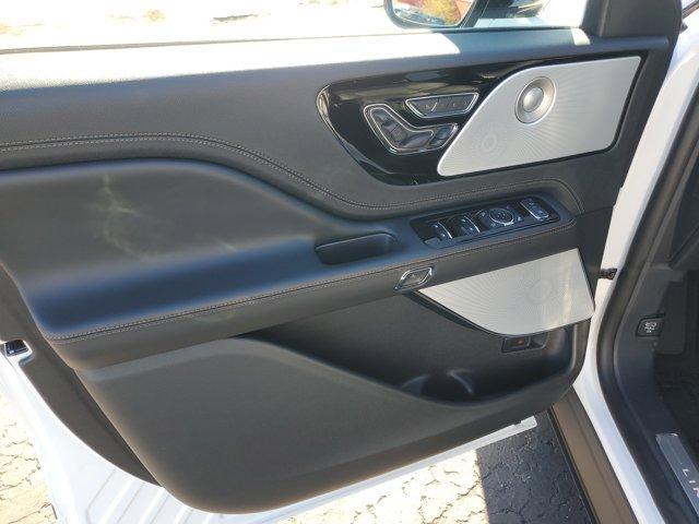 new 2025 Lincoln Aviator car, priced at $82,186
