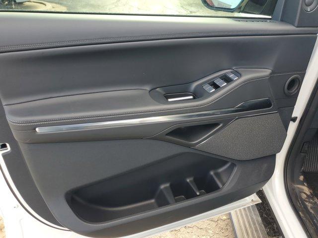 new 2025 Lincoln Navigator L car, priced at $102,388