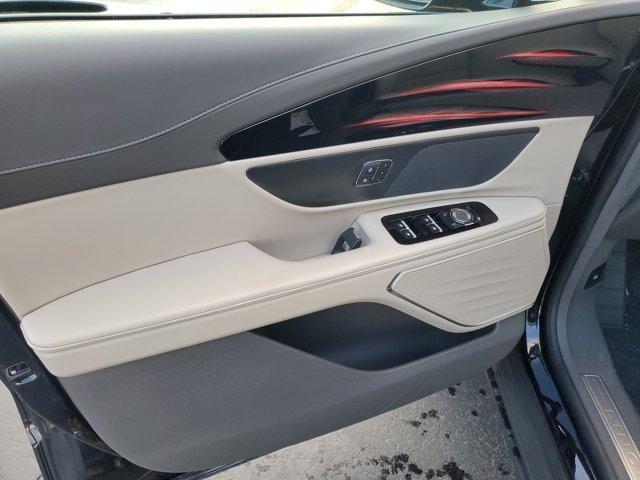 new 2025 Lincoln Nautilus car, priced at $50,436