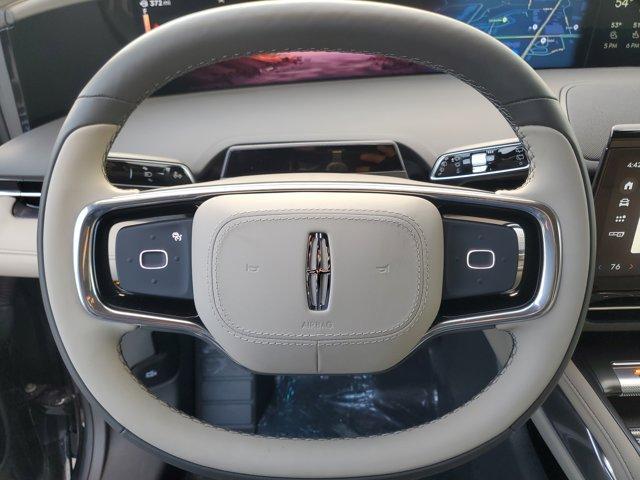 new 2025 Lincoln Nautilus car, priced at $50,436