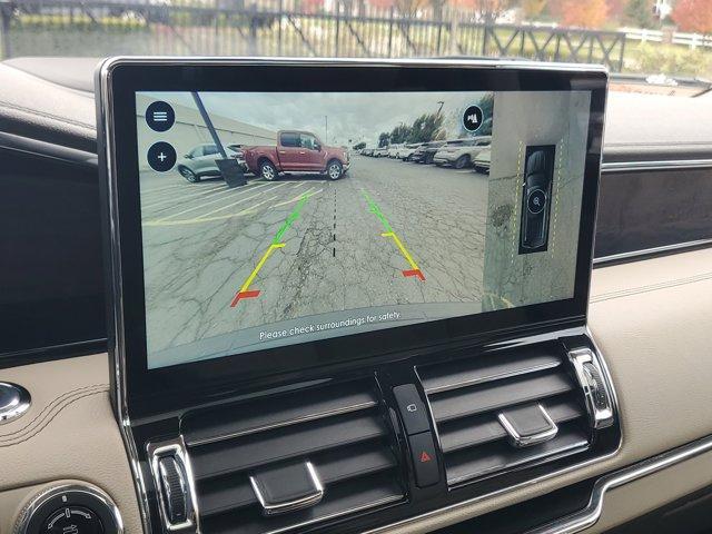 used 2022 Lincoln Navigator car, priced at $63,995