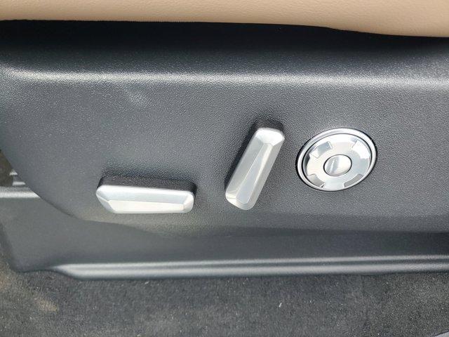 new 2025 Lincoln Navigator L car, priced at $111,413