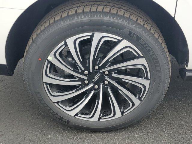 new 2025 Lincoln Navigator L car, priced at $111,413