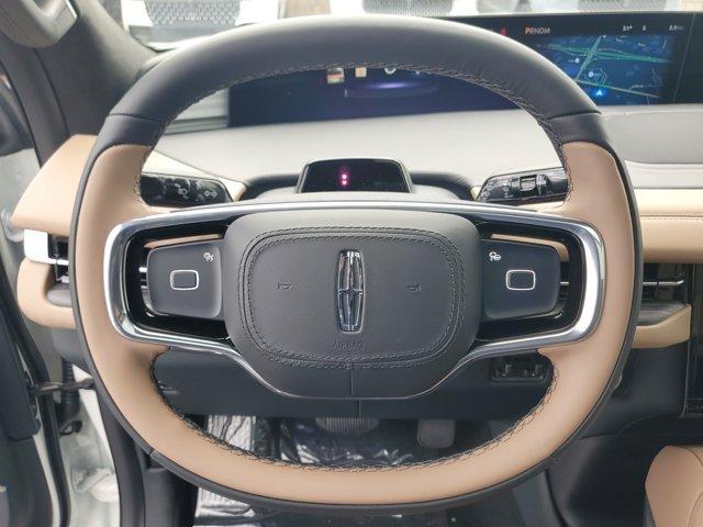 new 2025 Lincoln Navigator L car, priced at $111,413