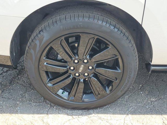 used 2024 Lincoln Navigator L car, priced at $84,995