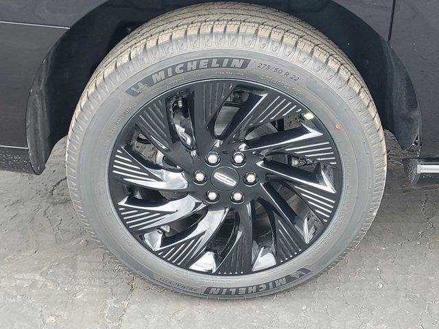 new 2025 Lincoln Navigator L car, priced at $110,782