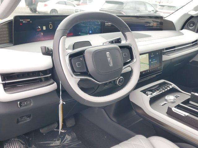 new 2025 Lincoln Navigator L car, priced at $110,782