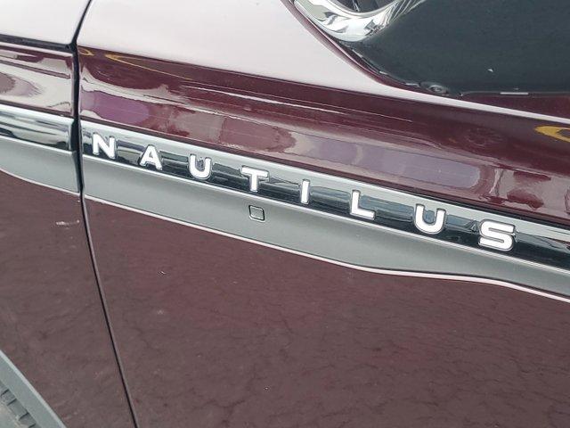 new 2025 Lincoln Nautilus car, priced at $57,128