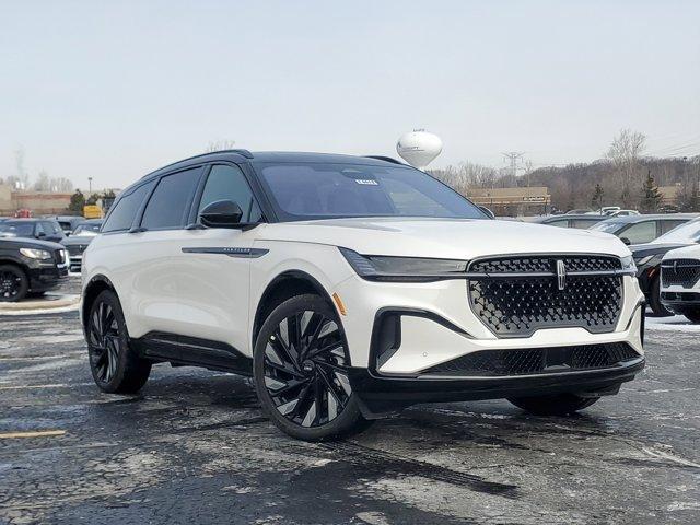 new 2025 Lincoln Nautilus car, priced at $61,572