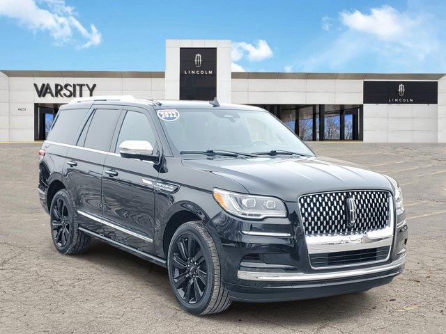 used 2022 Lincoln Navigator car, priced at $79,995