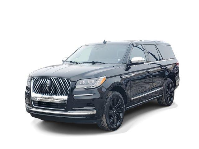 used 2022 Lincoln Navigator car, priced at $79,995