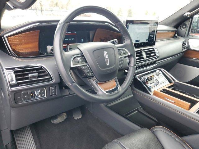 used 2022 Lincoln Navigator car, priced at $79,995