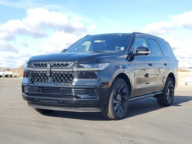 new 2025 Lincoln Navigator car, priced at $95,096
