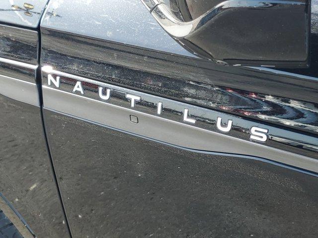 new 2025 Lincoln Nautilus car, priced at $59,591