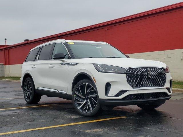 new 2025 Lincoln Aviator car, priced at $72,731