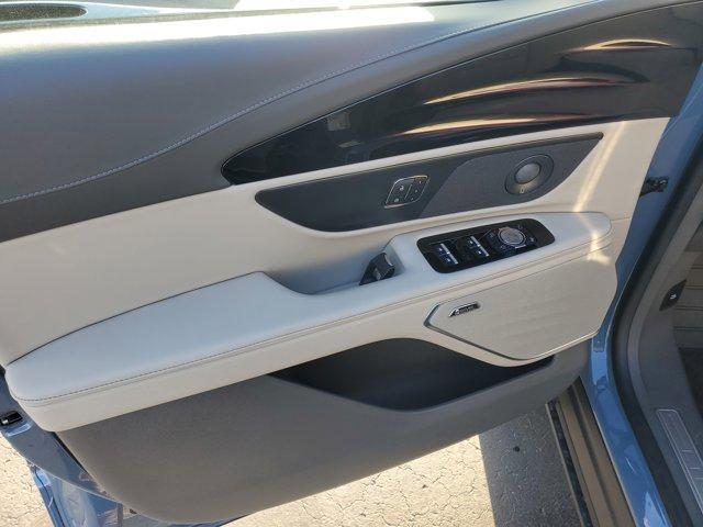 new 2025 Lincoln Nautilus car, priced at $57,021