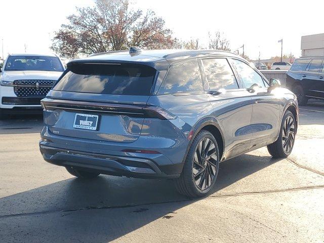 new 2025 Lincoln Nautilus car, priced at $57,021