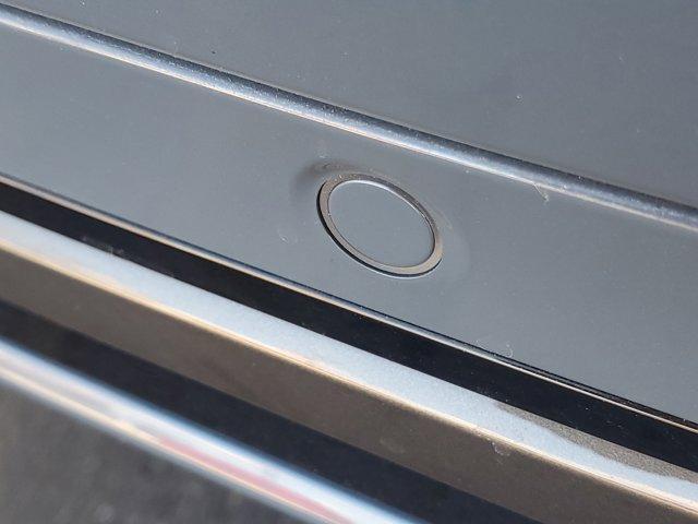 new 2025 Lincoln Nautilus car, priced at $57,021