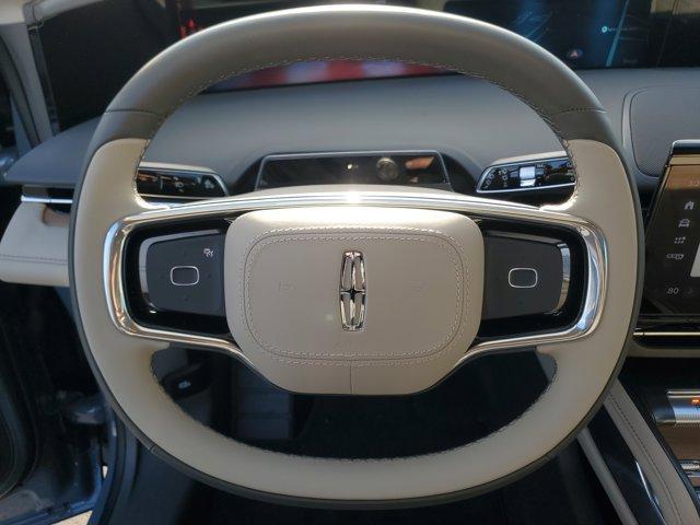 new 2025 Lincoln Nautilus car, priced at $57,021