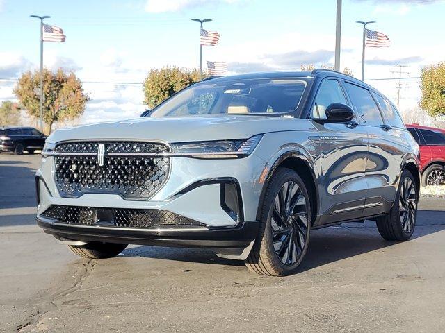 new 2025 Lincoln Nautilus car, priced at $57,021
