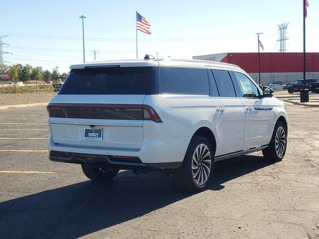 new 2025 Lincoln Navigator L car, priced at $112,413