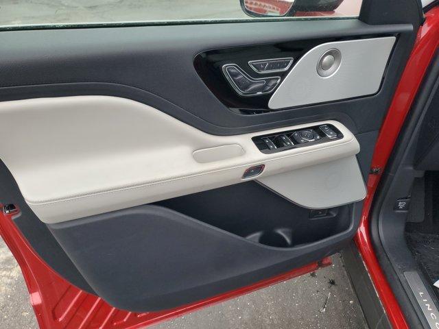 new 2025 Lincoln Aviator car, priced at $67,607