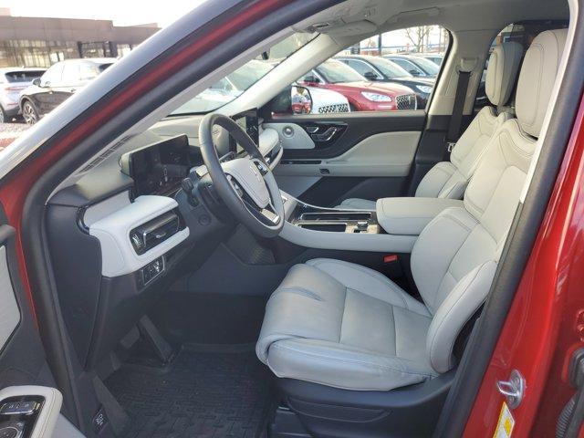 new 2025 Lincoln Aviator car, priced at $67,070