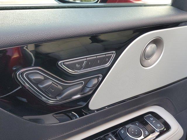 new 2025 Lincoln Aviator car, priced at $67,070