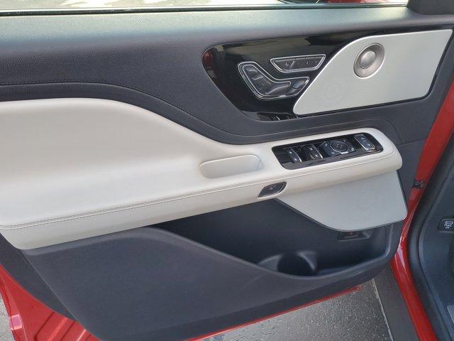 new 2025 Lincoln Aviator car, priced at $67,070