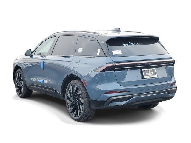 new 2025 Lincoln Nautilus car, priced at $62,404