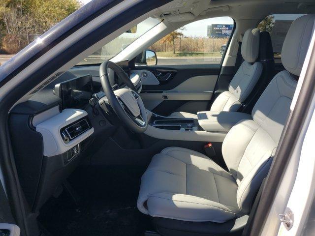 new 2025 Lincoln Aviator car, priced at $74,502