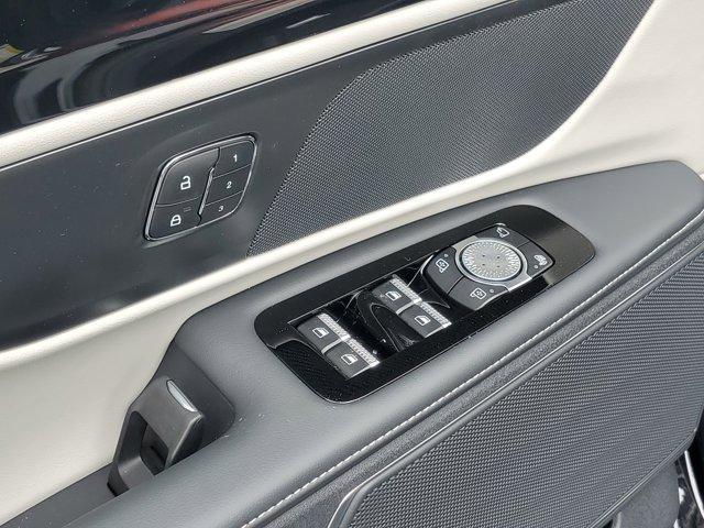 new 2025 Lincoln Nautilus car, priced at $52,576