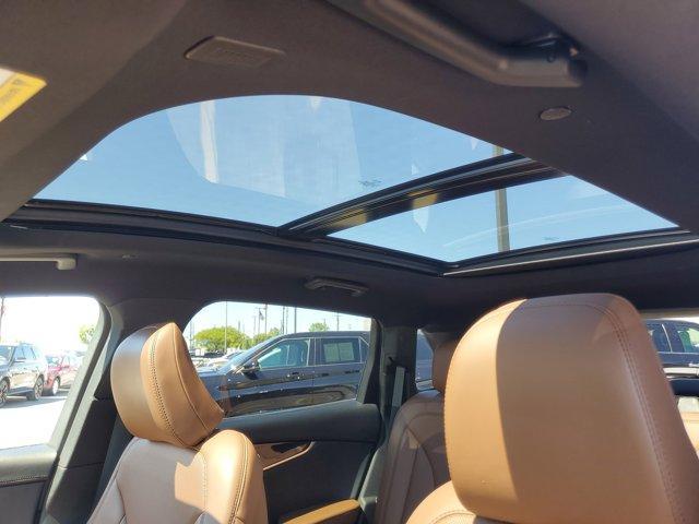 used 2022 Lincoln Nautilus car, priced at $41,995