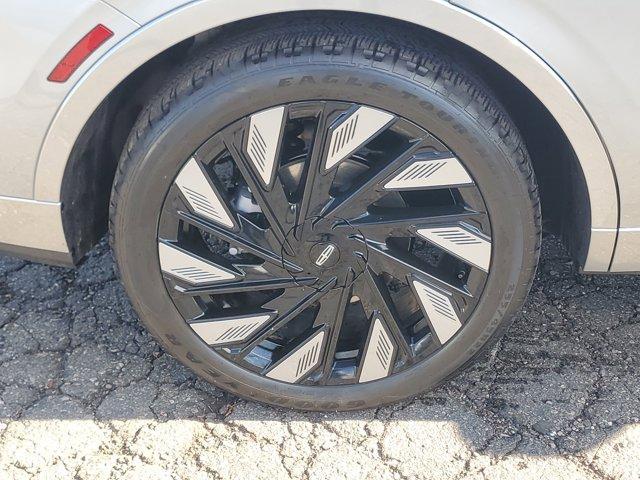 used 2024 Lincoln Nautilus car, priced at $66,995