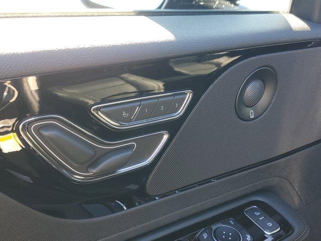 new 2025 Lincoln Aviator car, priced at $68,001