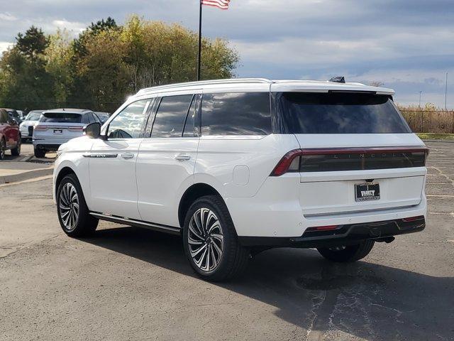 new 2025 Lincoln Navigator car, priced at $109,597