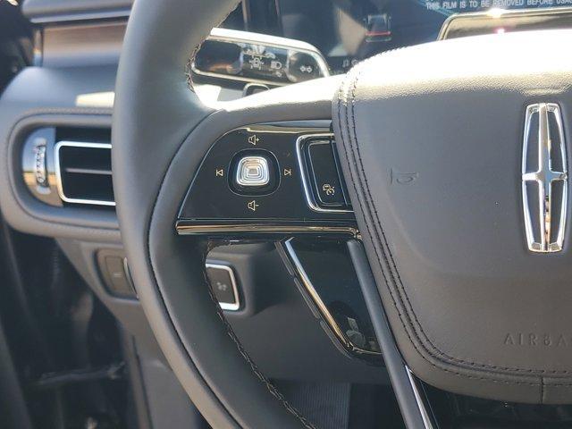 new 2025 Lincoln Aviator car, priced at $68,304