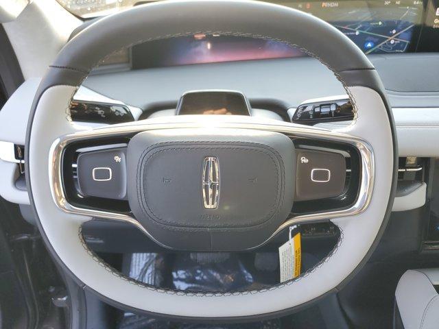 new 2025 Lincoln Navigator L car, priced at $112,462