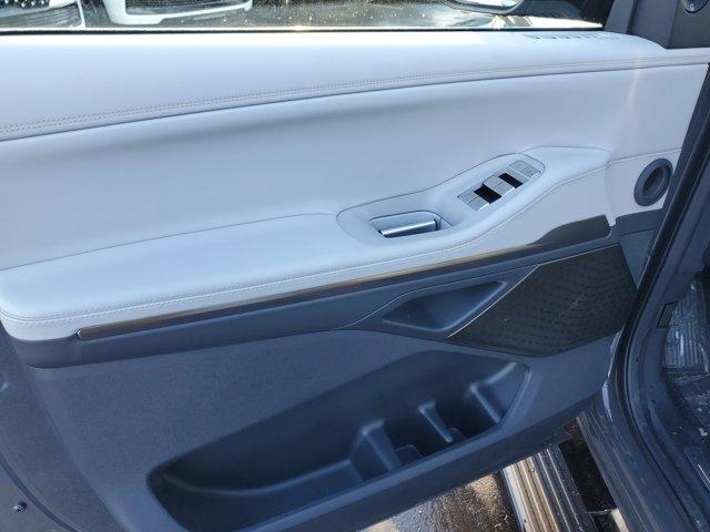 new 2025 Lincoln Navigator L car, priced at $112,462