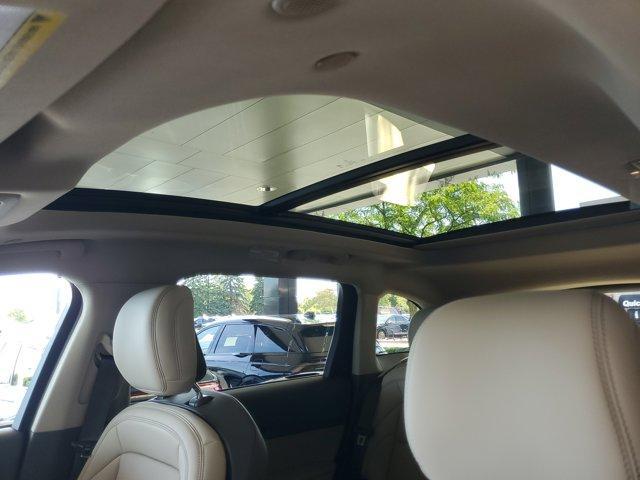 new 2025 Lincoln Nautilus car, priced at $58,356