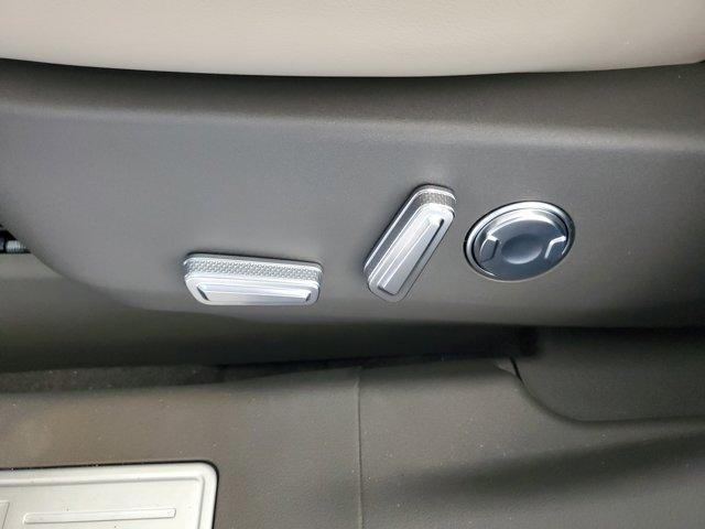 new 2025 Lincoln Nautilus car, priced at $58,356
