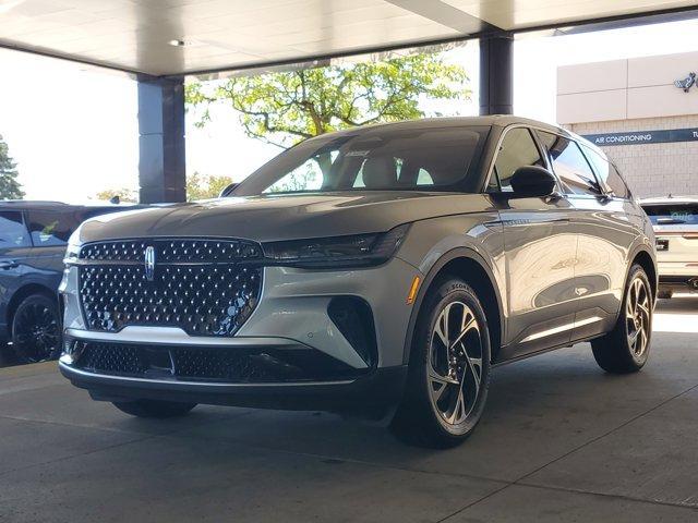 new 2025 Lincoln Nautilus car, priced at $58,356