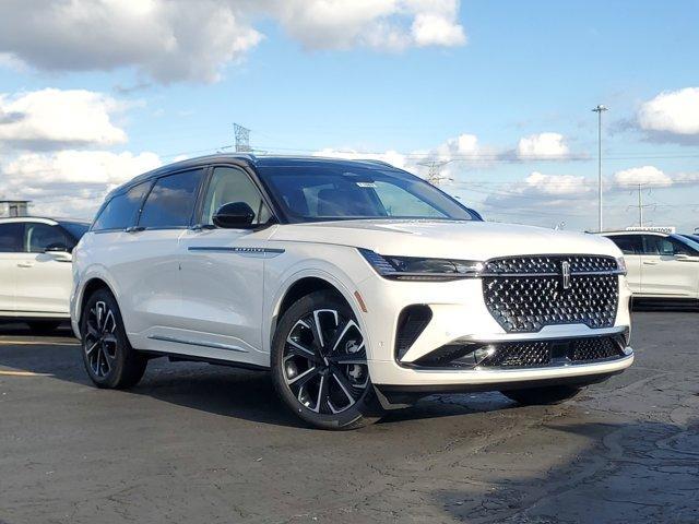 new 2024 Lincoln Nautilus car, priced at $61,359